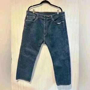 Levi 505 jeans sz 40 like new straight leg classic denim. Casual comfort
